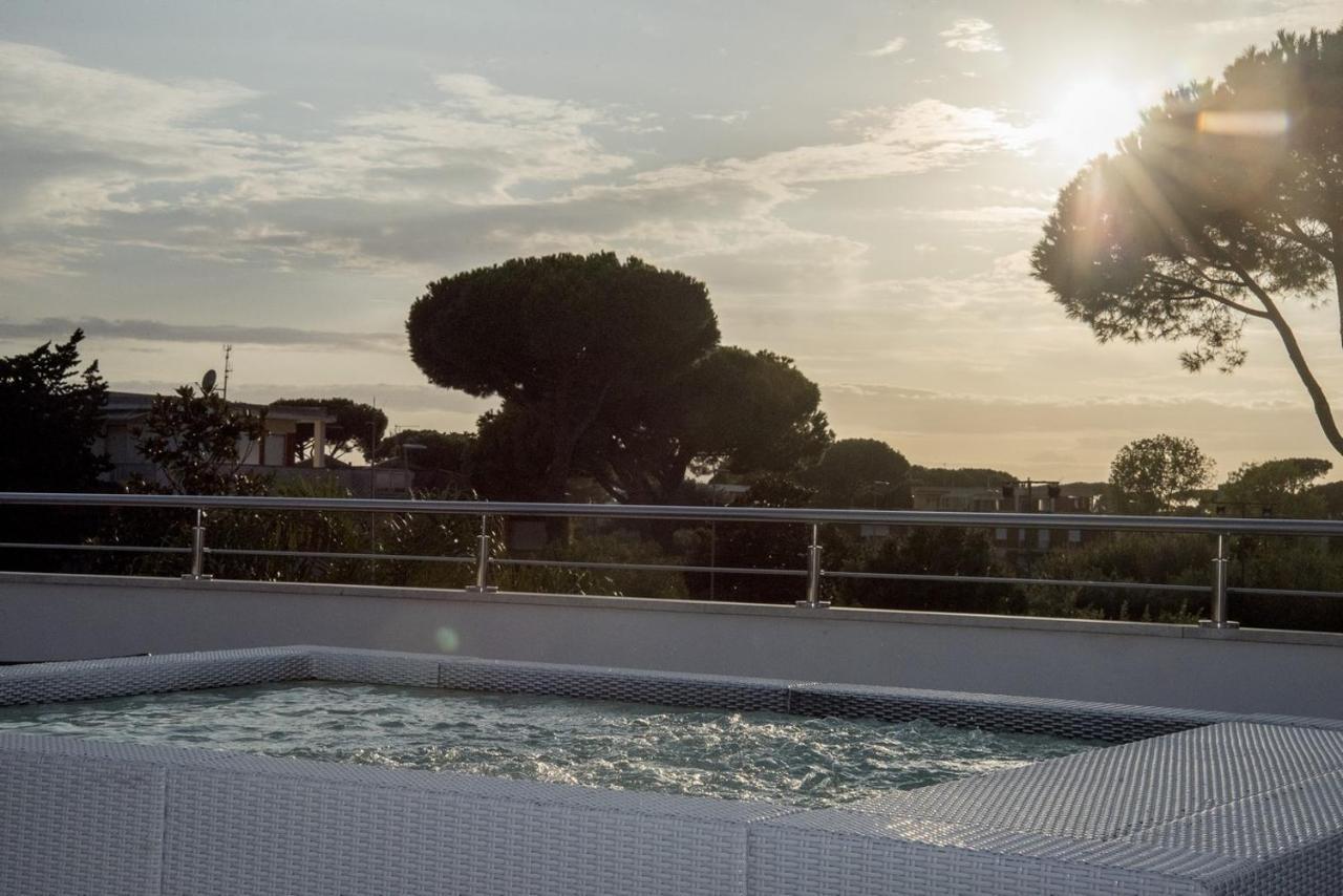 Acca Residence Terracina Exterior photo